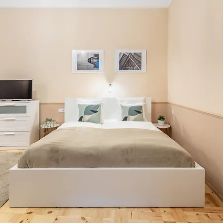 شقة Excellent Location, Cozy *